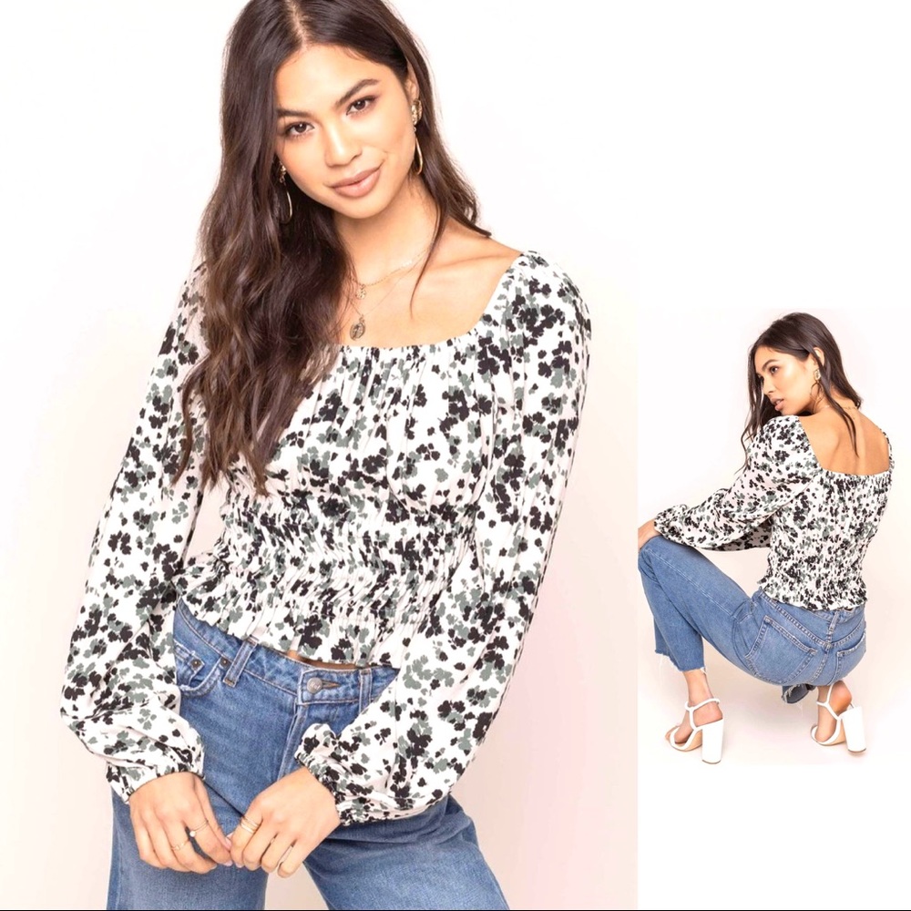 ASTR the label • floral smocked top